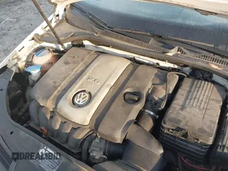 2008 Volkswagen Rabbit S with VIN WVWAA71K58W015208, listed as a IAAI auction lot 41776910 with 209,587 mi miles. Bid and sale history available at carsss.com. Image 10.