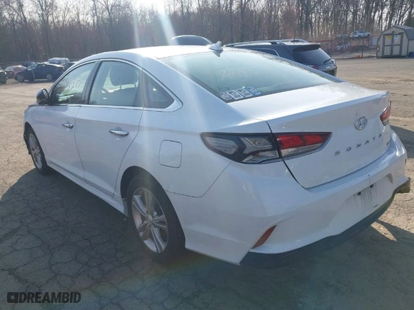 2019 Hyundai Sonata Sport with VIN 5NPE34AF0KH737194, listed as a IAAI auction lot 41898277 with 72,142 mi miles. Bid and sale history available at carsss.com. Image 3.