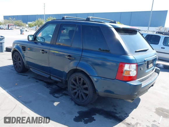 2006 Land Rover Range Rover Sport SC with VIN SALSH23456A941872, listed as a IAAI auction lot 42583488 with 191,600 mi miles and . Bid and sale history available at DreamBid. Image 3.