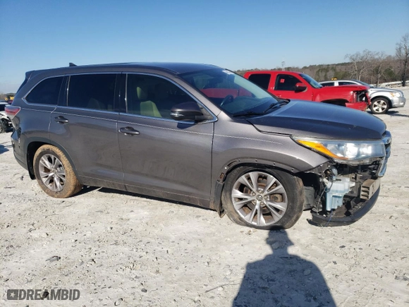 2016 Toyota Highlander LE Plus with VIN 5TDZKRFH4GS169822, listed as a Copart auction lot 46522705 with 141,374 mi miles and Salvage Title. Bid and sale history available at carsss.com. Image 4.