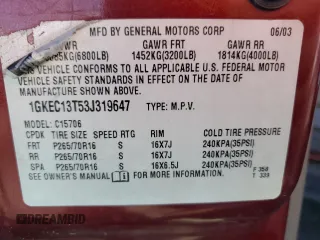 2003 GMC Yukon SLT z VIN 1GKEC13T53J319647, wystawiony jako Copart lot #49014225 z przebiegiem 298 601 mil mil oraz Czysty tytuł • Clean title. Historia ofert i sprzedaży dostępna na DreamBid. Obrazek 13.