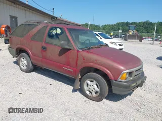 1997 Chevrolet Blazer LS with VIN 1GNCT18W7VK136406, listed as a IAAI auction lot 42574267 with 185,908 mi miles and . Bid and sale history available at DreamBid. Image 1.
