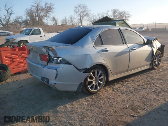 2007 Acura TSX Navi with VIN JH4CL96997C000861, listed as a IAAI auction lot 41785620 with 181,228 mi miles. Bid and sale history available at carsss.com. Image 4.