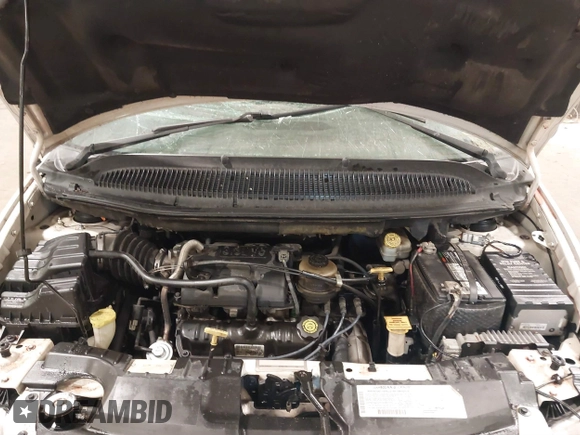 2002 Dodge Caravan Sport with VIN 2B4GP443X2R536935, listed as a IAAI auction lot 41433899 with 153,893 mi miles. Bid and sale history available at carsss.com. Image 10.
