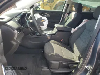 2021 Chevrolet Traverse LS z VIN 1GNERFKW4MJ206011, wystawiony jako Copart lot #59190965 z przebiegiem 64 002 mil mil oraz Nie do naprawy • Non repairable. Historia ofert i sprzedaży dostępna na DreamBid. Obrazek 7.