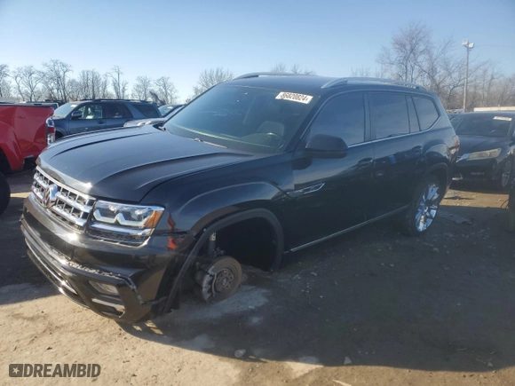 2019 Volkswagen Atlas 3.6L V6 SE w/Technology R-Line with VIN 1V2XR2CA1KC555219, listed as a Copart auction lot 86820824 with 111,747 mi miles and Salvage Title. Bid and sale history available at carsss.com. Image 1.