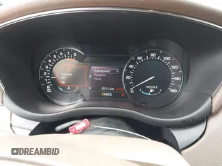 2016 Lincoln MKC Reserve with VIN 5LMCJ3C9XGUJ03119, listed as a IAAI auction lot 42078684 with 93,711 mi miles and . Bid and sale history available at DreamBid. Image 7.