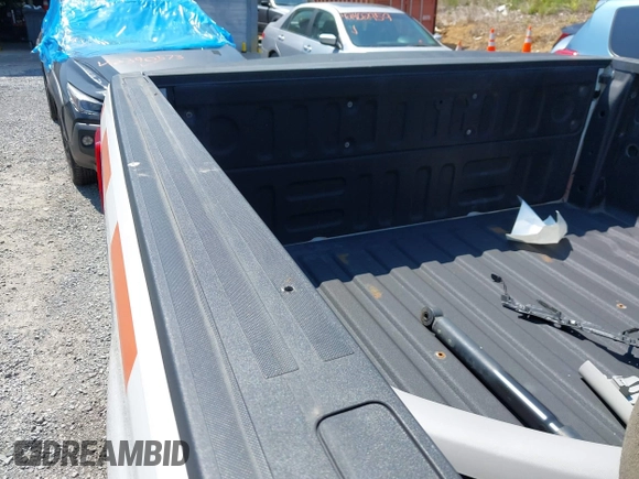 2020 Ford F-250 XL z VIN 1FT7X2BT0LEE50462, wystawiony jako IAAI lot #42384738 z przebiegiem 291 687 mil mil oraz . Historia ofert i sprzedaży dostępna na DreamBid. Obrazek 19.