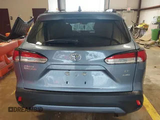 2024 Toyota Corolla Cross LE z VIN 7MUCAABG5RV087551, wystawiony jako IAAI lot #41726761 z przebiegiem 30 744 mil mil oraz . Historia ofert i sprzedaży dostępna na DreamBid. Obrazek 16.