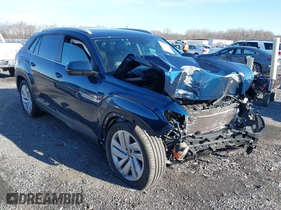 2021 Volkswagen Atlas SE with VIN 1V2JE2CA5MC206701, listed as a IAAI auction lot 41165558 with 52,631 mi miles and . Bid and sale history available at DreamBid. Image 1.