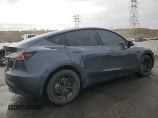 2021 Tesla Model Y Long Range with VIN 5YJYGDEE4MF076774, listed as a Copart auction lot 50566175 with 93,137 mi miles and Salvage Title. Bid and sale history available at carsss.com. Image 3.