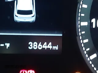 2022 Hyundai Venue Limited с VIN KMHRC8A38NU135423, выставлен на аукционе IAAI как лот 42259343 с пробегом 38 644 миль миль и . История ставок и продаж доступна на DreamBid. Изображение 15.