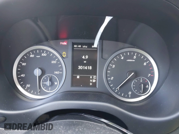 2016 Mercedes-Benz Metris Passenger with VIN WD4PG2EE8G3141388, listed as a IAAI auction lot 41818327 with 301,418 mi miles and . Bid and sale history available at DreamBid. Image 7.
