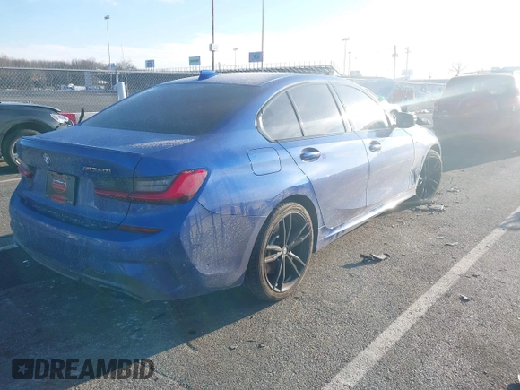 2020 BMW 3 Series M340i xDrive with VIN WBA5U9C04LFH45166, listed as a IAAI auction lot 41326152 with 37,746 mi miles and . Bid and sale history available at DreamBid. Image 4.