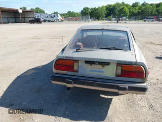 1983 Datsun 280ZX z VIN JN1HZ04S9DX573578, wystawiony jako IAAI lot #42516151 z przebiegiem 135 572 mil mil oraz . Historia ofert i sprzedaży dostępna na DreamBid. Obrazek 16.