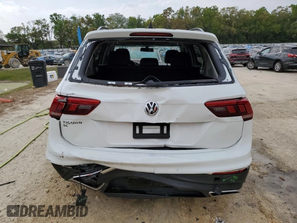2020 Volkswagen Tiguan SE with VIN 3VV3B7AX6LM081066, listed as a Copart auction lot 50236695 with 54,857 mi miles and Non Repairable. Bid and sale history available at DreamBid. Image 6.