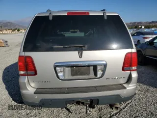 2005 Lincoln Navigator Luxury with VIN 5LMFU27545LJ04257, listed as a Copart auction lot 79087484 with 160,321 mi miles and Clean Title. Bid and sale history available at carsss.com. Image 6.