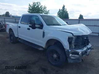 2019 Ford F-250 XL z VIN 1FT7W2B65KED16493, wystawiony jako IAAI lot #42415773 z przebiegiem 143 698 mil mil oraz . Historia ofert i sprzedaży dostępna na DreamBid. Obrazek 1.