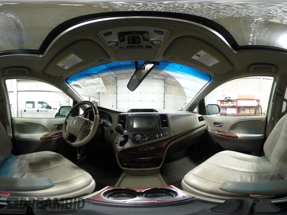 2014 Toyota Sienna Ltd with VIN 5TDDK3DCXES074614, listed as a IAAI auction lot 41691123 with 117,571 mi miles. Bid and sale history available at carsss.com. Image 18.