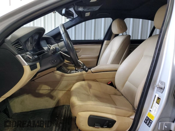 2015 BMW 5 Series 528i xDrive with VIN WBA5A7C55FG143543, listed as a Copart auction lot 45750425 with 93,435 mi miles and Salvage Title. Bid and sale history available at carsss.com. Image 7.