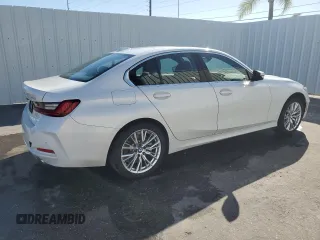 2024 BMW 3 Series 330i with VIN 3MW69FF09R8E39109, listed as a Copart auction lot 48945895 with 33,085 mi miles and Clean Title. Bid and sale history available at carsss.com. Image 3.