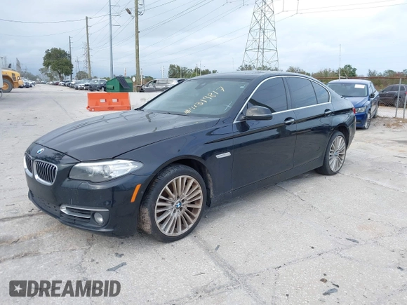 2015 BMW 5 Series 550i z VIN WBAKN9C57FD961425, wystawiony jako IAAI lot #41319817 z przebiegiem 100 233 mil mil oraz . Historia ofert i sprzedaży dostępna na DreamBid. Obrazek 18.