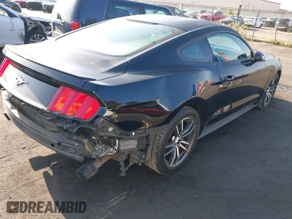 2017 Ford Mustang EcoBoost z VIN 1FA6P8THXH5230980, wystawiony jako IAAI lot #42082404 z przebiegiem 108 194 mil mil oraz . Historia ofert i sprzedaży dostępna na DreamBid. Obrazek 4.
