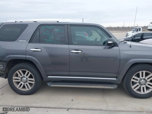 2010 Toyota 4Runner SR5 with VIN JTEZU5JR0A5012171, listed as a IAAI auction lot 41289747 with 151,537 mi miles. Bid and sale history available at carsss.com. Image 13.