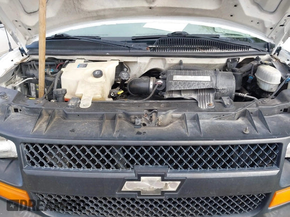 2006 Chevrolet Express Cargo with VIN 1GCFG15X561131770, listed as a IAAI auction lot 42676241 with 369,229 mi miles and . Bid and sale history available at DreamBid. Image 10.