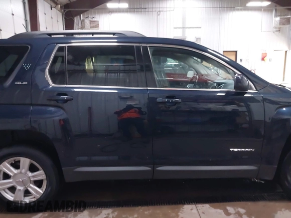 2015 GMC Terrain SLE z VIN 2GKFLWEK4F6196351, wystawiony jako IAAI lot #42279544 z przebiegiem 90 577 mil mil oraz . Historia ofert i sprzedaży dostępna na DreamBid. Obrazek 13.