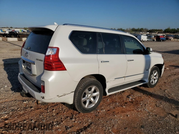 2011 Lexus GX 460 Premium with VIN JTJJM7FX2B5027421, listed as a Copart auction lot 52097425 with 210,362 mi miles and Salvage title. Bid and sale history available at DreamBid. Image 3.