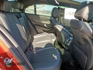 2019 Mercedes-Benz E 300 with VIN WDDZF4JB4KA542976, listed as a Copart auction lot 52230215 with Not Provided miles and Salvage Title. Bid and sale history available at DreamBid. Image 11.