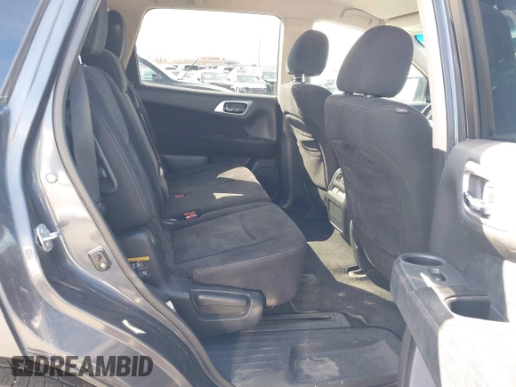 2013 Nissan Pathfinder SV with VIN 5N1AR2MM7DC629659, listed as a IAAI auction lot 41584506 with 213,884 mi miles. Bid and sale history available at carsss.com. Image 8.
