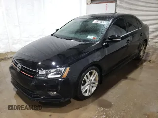 2015 Volkswagen Jetta SEL z VIN 3VWL17AJ8FM289335, wystawiony jako Copart lot #88353745 z przebiegiem 129 016 mil mil oraz Czysty tytuł • Clean title. Historia ofert i sprzedaży dostępna na DreamBid. Obrazek 1.