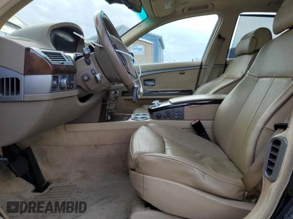 2007 BMW 7 Series 750i with VIN WBAHL835X7DT08910, listed as a Copart auction lot 45055265 with 145,050 mi miles and Clean title. Bid and sale history available at DreamBid. Image 7.