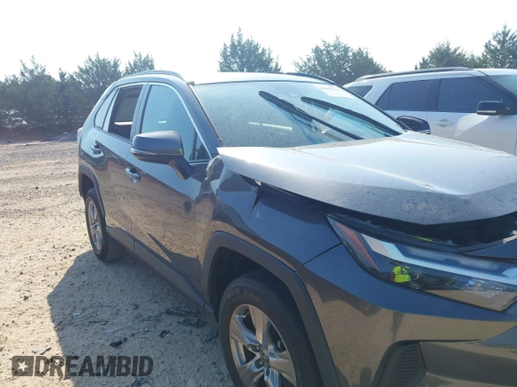 2022 Toyota RAV4 XLE with VIN 2T3W1RFV6NC194245, listed as a IAAI auction lot 42608311 with 36,491 mi miles and . Bid and sale history available at DreamBid. Image 19.