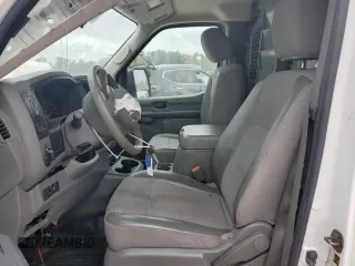 2018 Nissan NV Cargo S z VIN 1N6BF0KY8JN804168, wystawiony jako Copart lot #51158214 z przebiegiem Nie podano mil oraz Szkoda całkowita • Salvage title. Historia ofert i sprzedaży dostępna na DreamBid. Obrazek 7.