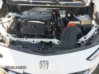 2024 Buick Encore GX Preferred z VIN KL4AMCSL1RB002336, wystawiony jako IAAI lot #41700398 z przebiegiem 13 901 mil mil oraz . Historia ofert i sprzedaży dostępna na DreamBid. Obrazek 10.