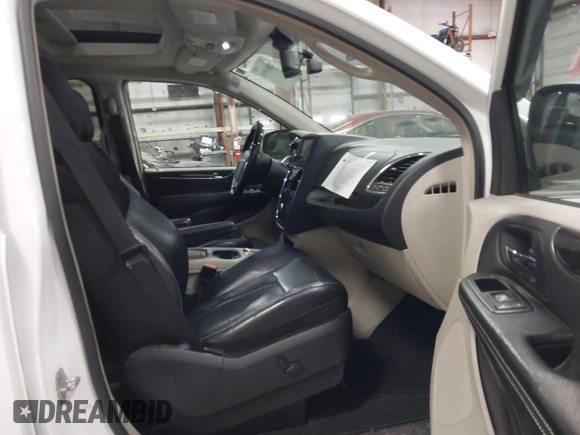 2014 Chrysler Town & Country Limited with VIN 2C4RC1GG7ER178802, listed as a IAAI auction lot 41863918 with 103,777 mi miles and . Bid and sale history available at DreamBid. Image 5.