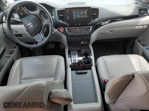 2019 Honda Pilot Touring 7-Passenger z VIN 5FNYF5H63KB037250, wystawiony jako Copart lot #52027065 z przebiegiem 95 693 mil mil oraz Szkoda całkowita • Salvage title. Historia ofert i sprzedaży dostępna na DreamBid. Obrazek 8.