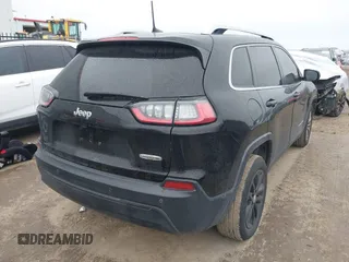 2020 Jeep Cherokee Latitude Plus with VIN 1C4PJLLB7LD637670, listed as a IAAI auction lot 41581886 with 70,199 mi miles. Bid and sale history available at carsss.com. Image 4.