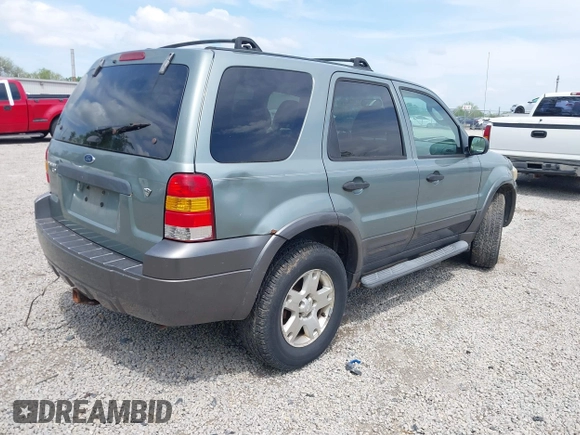 2006 Ford Escape XLT with VIN 1FMYU93186KA84383, listed as a IAAI auction lot 42218782 with 216,521 mi miles and . Bid and sale history available at DreamBid. Image 4.