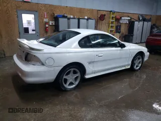 1995 Ford Mustang with VIN 1FALP404XSF266697, listed as a Copart auction lot 47772545 with 97,995 mi miles and Clean Title. Bid and sale history available at carsss.com. Image 3.