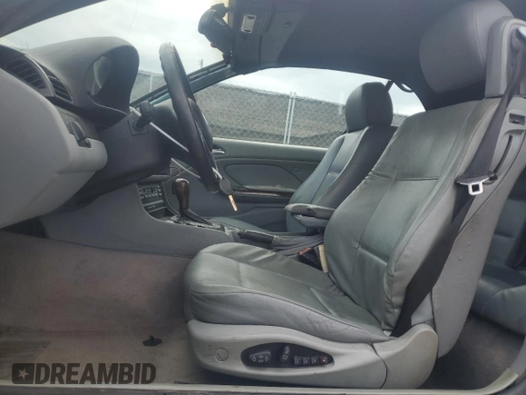 2002 BMW 3 Series 325Ci with VIN WBABS33402PG84108, listed as a Copart auction lot 88308915 with 238,035 mi miles and Non Repairable. Bid and sale history available at carsss.com. Image 7.