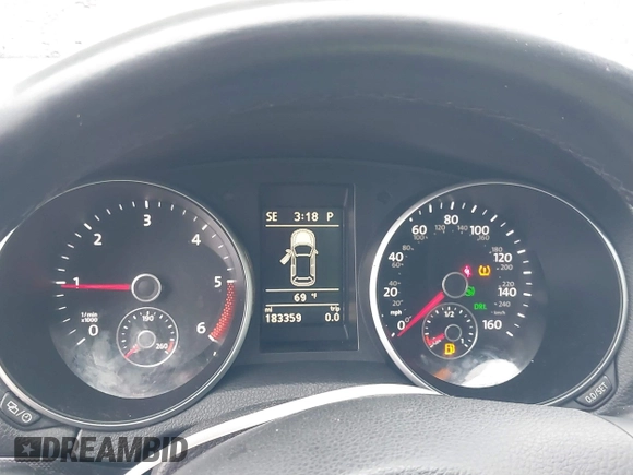 2014 Volkswagen Jetta TDI w/Sunroof & Nav with VIN 3VWPL7AJ4EM604111, listed as a IAAI auction lot 42525887 with 183,359 mi miles and . Bid and sale history available at DreamBid. Image 7.