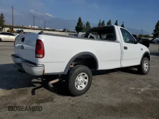 2000 Ford F-150 XL с VIN 1FTPF18L8YKA58312, выставлен на аукционе Copart как лот 45748355 с пробегом 200 263 миль миль и Списание • Salvage title. История ставок и продаж доступна на DreamBid. Изображение 3.