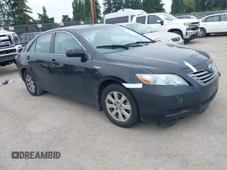 2007 Toyota Camry z VIN 4T1BB46K57U004739, wystawiony jako IAAI lot #42465704 z przebiegiem 191 476 mil mil oraz . Historia ofert i sprzedaży dostępna na DreamBid. Obrazek 1.