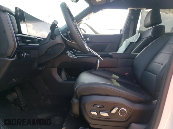 2024 Hyundai Santa Fe Hybrid Calligraphy with VIN 5NMP5DG16RH002516, listed as a Copart auction lot 66527514 with 3,254 mi miles and Salvage Title. Bid and sale history available at carsss.com. Image 7.