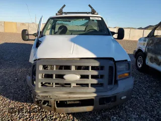 2005 Ford F-350 with VIN 1FTWF30595EA76199, listed as a Copart auction lot 39603134 with Not provided miles and Salvage title. Bid and sale history available at DreamBid. Image 5.