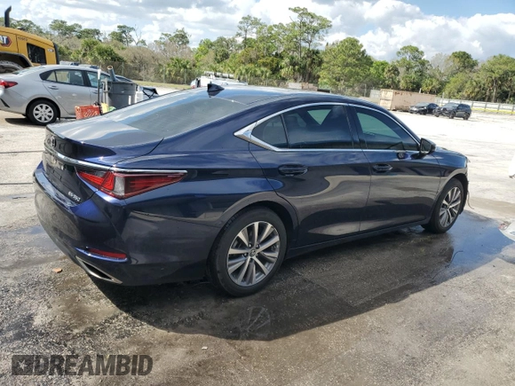 2021 Lexus ES with VIN 58ACZ1B16MU103277, listed as a Copart auction lot 47105255 with 59,111 mi miles and Non Repairable. Bid and sale history available at carsss.com. Image 3.